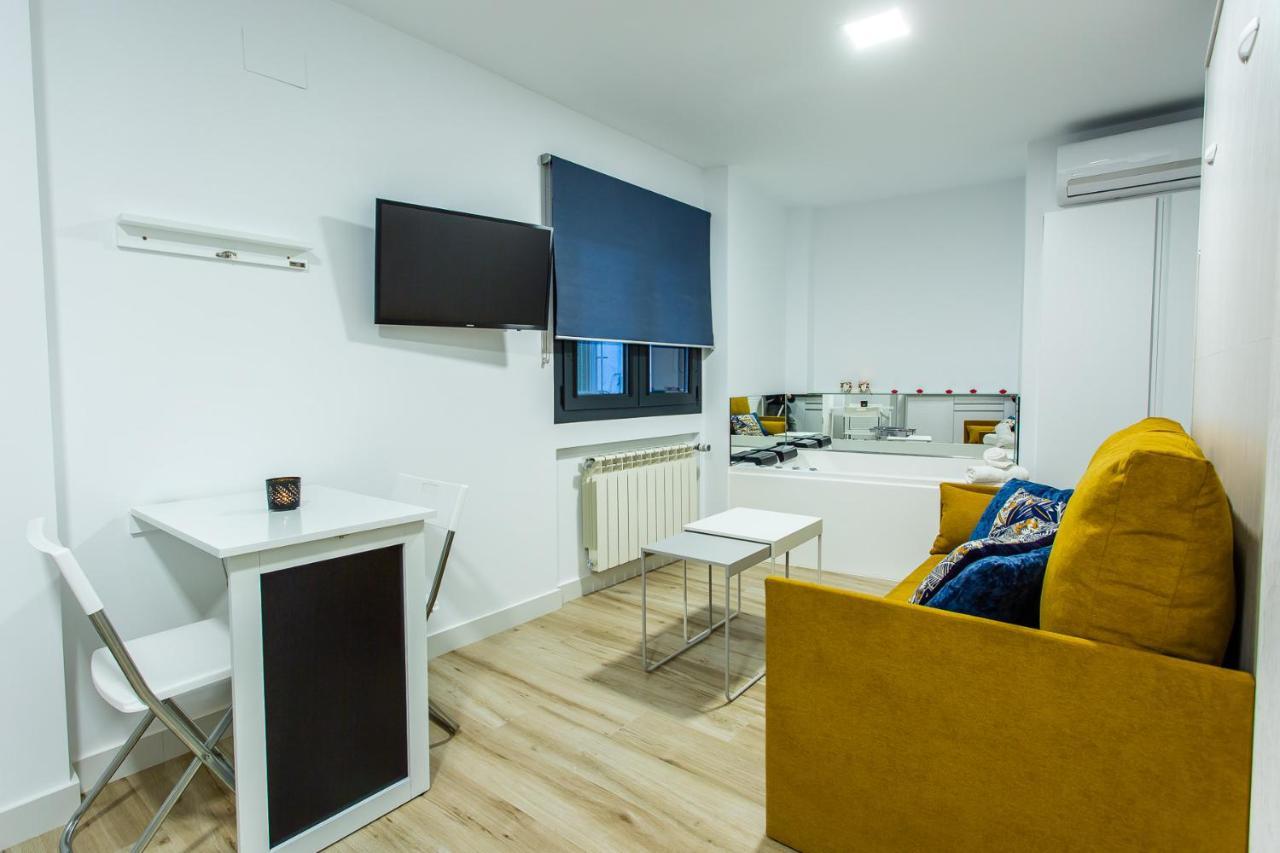 Apartamentos Hervás Suites Exterior foto